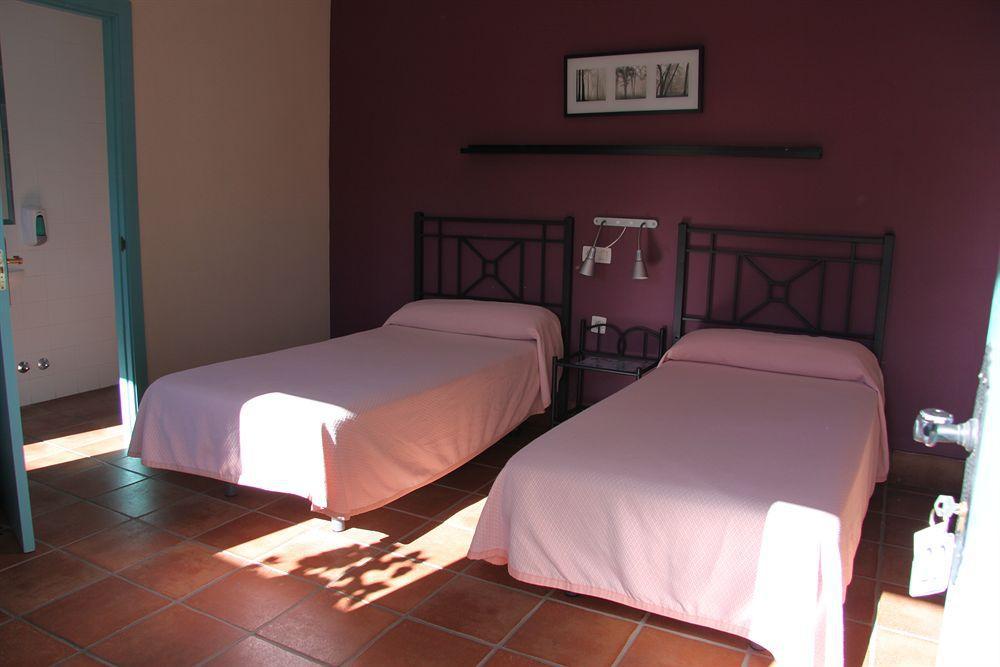 Apartamentos Las Cruces Sevilla Bagian luar foto